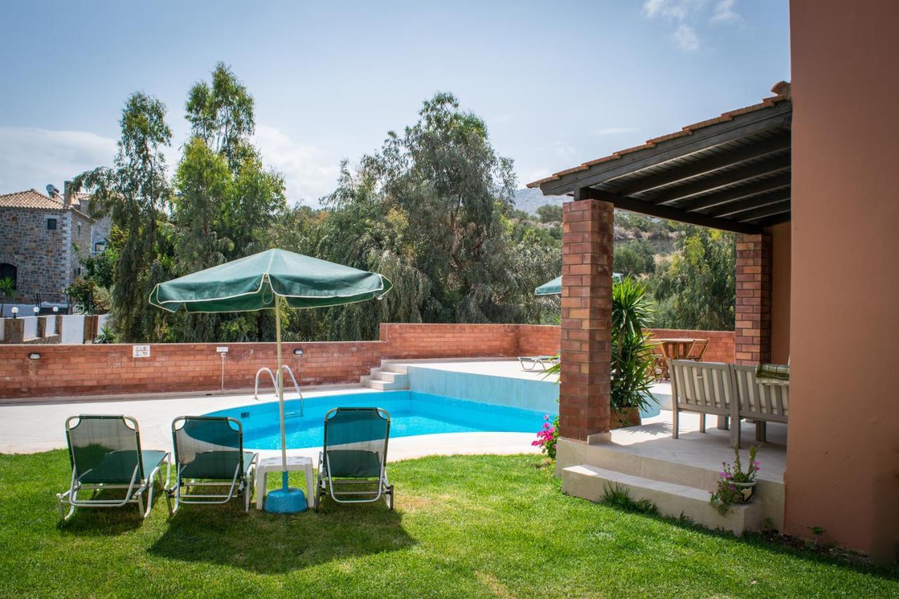 Niriides Luxury Villas Hersonissos  Ngoại thất bức ảnh